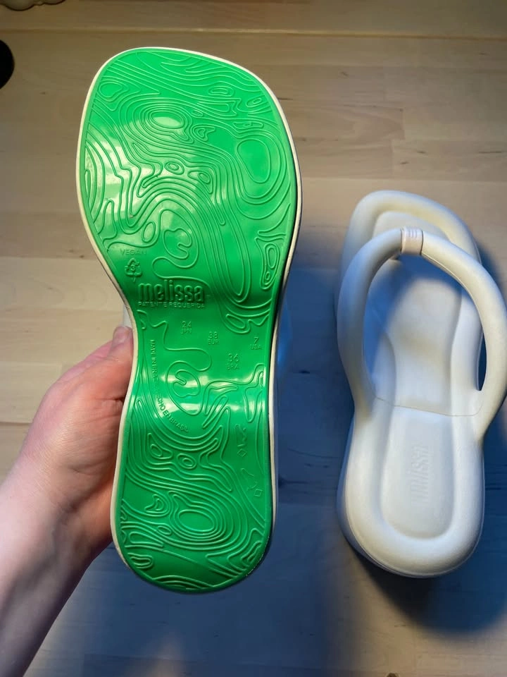 US 7 Melissa Platform Flip Flop Sandals White Green EUR 38 - photo 4