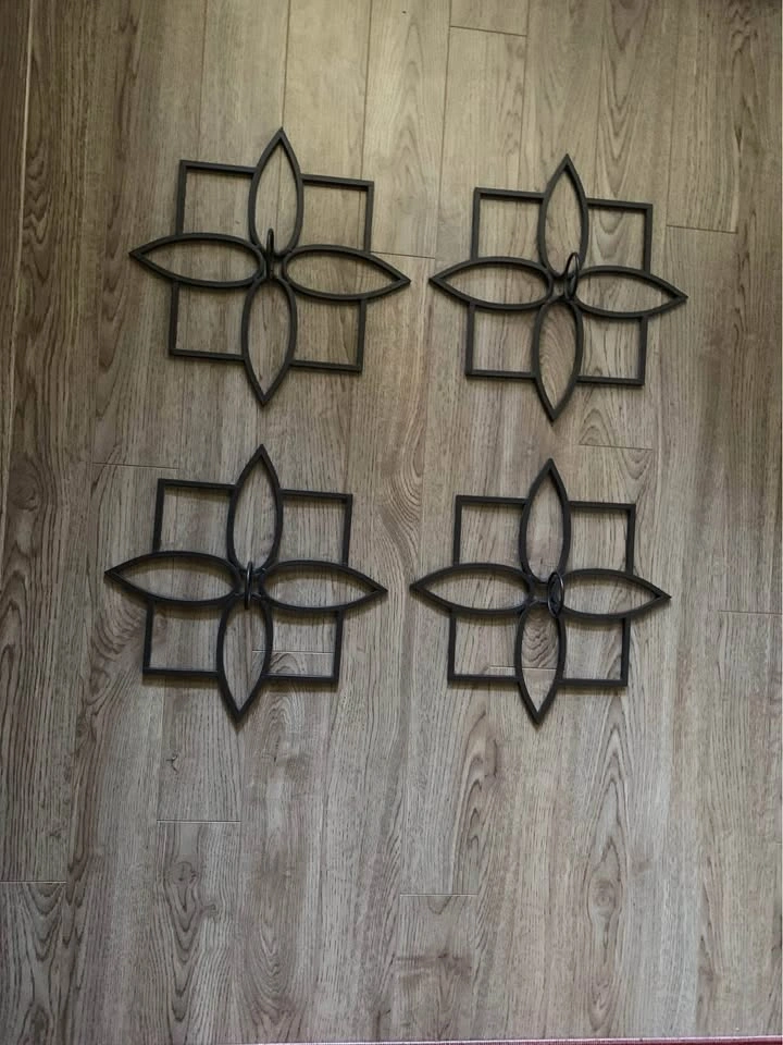 Decorative 4-Piece Wall Mount Candle Holder Set - photo 2
