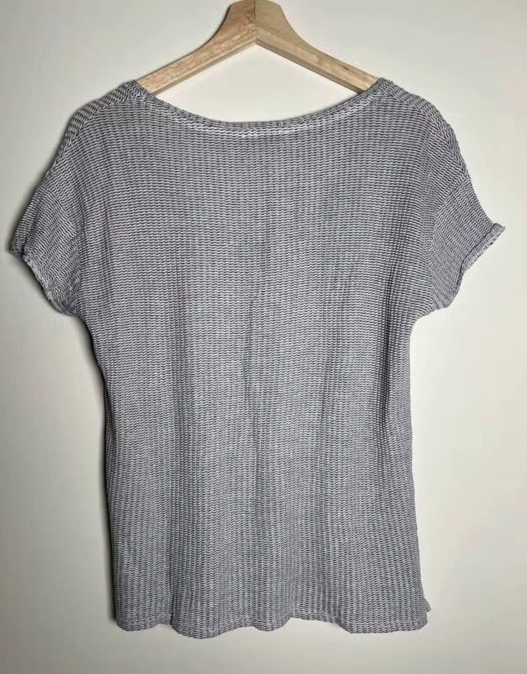 Zara T-Shirt Sz Medium - photo 2