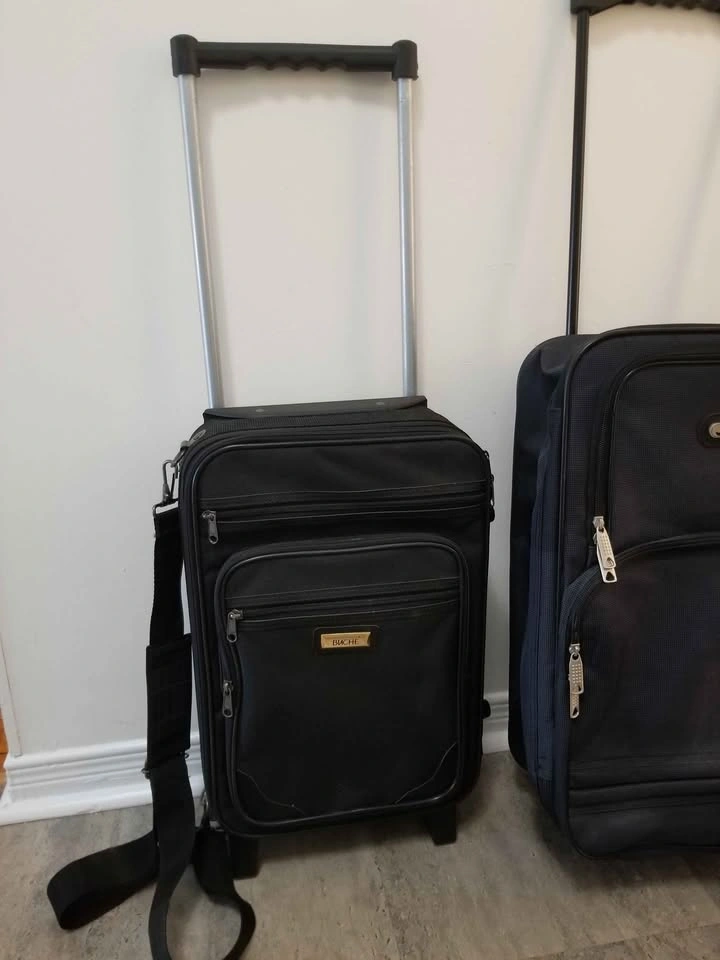 3 Small Wheeled Suitcases - photo 3