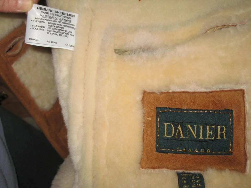 DANIER Sheepskin Coat for Women - Small - photo 4