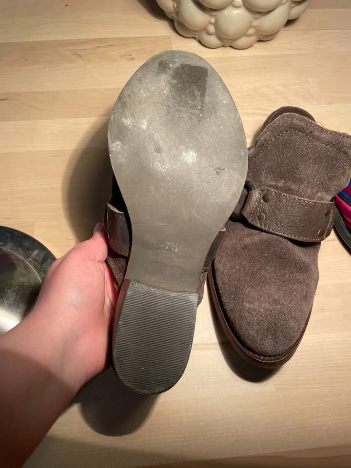 Lucky Brand Brown Suede Sandals - Size 7.5 - photo 3