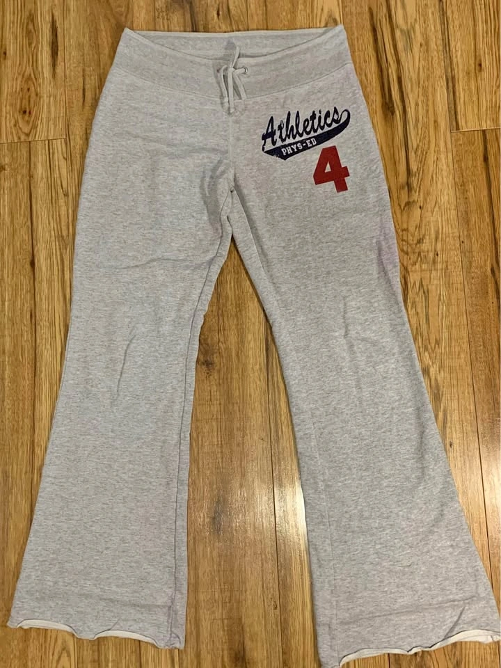 Bingo Flared Sweatpants - Medium