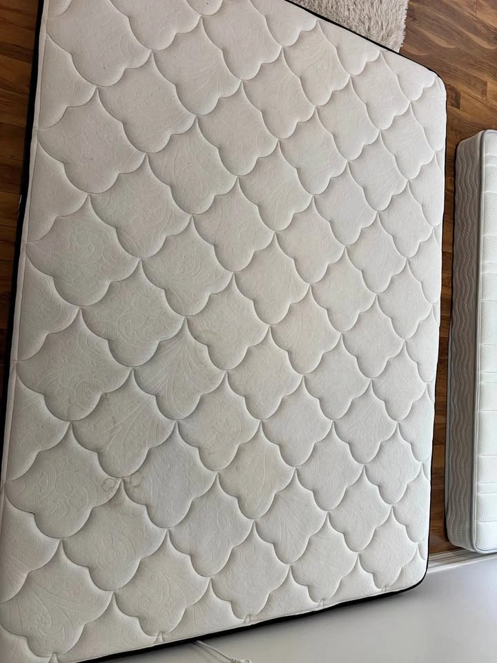 Beautyrest Fillmore 8 inch Queen Mattress