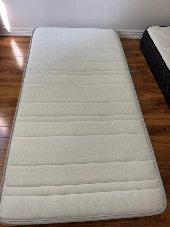 Zinus 6 inch Twin Mattress - photo 3