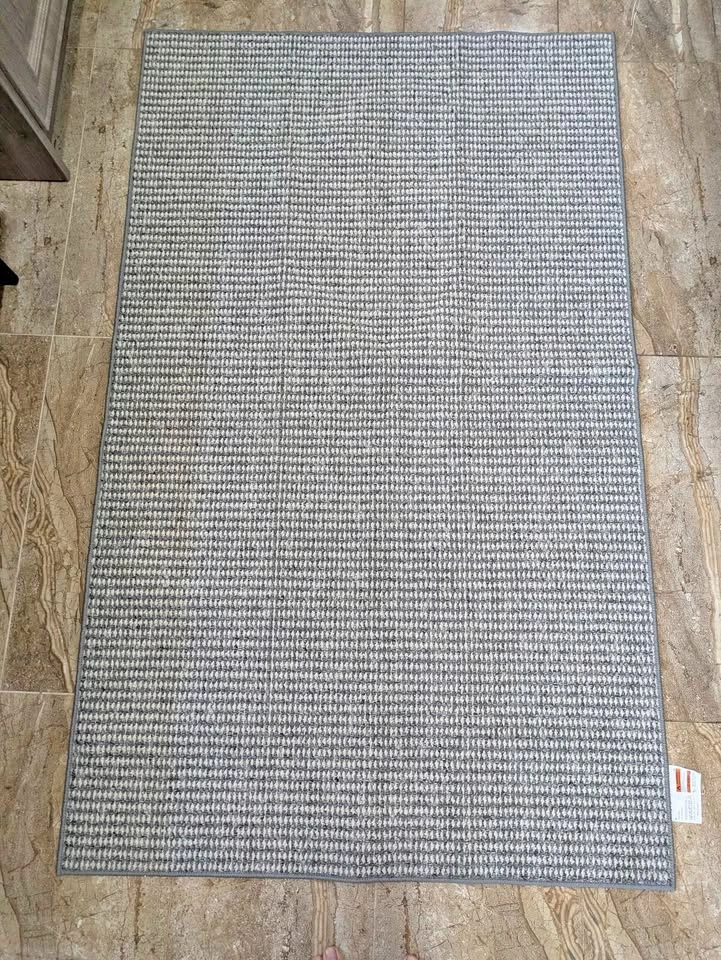 Grey/White Floor Mat 3 ft x 5 ft