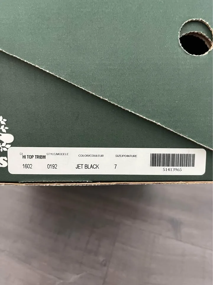 Roots Women Boots image indicator(6)