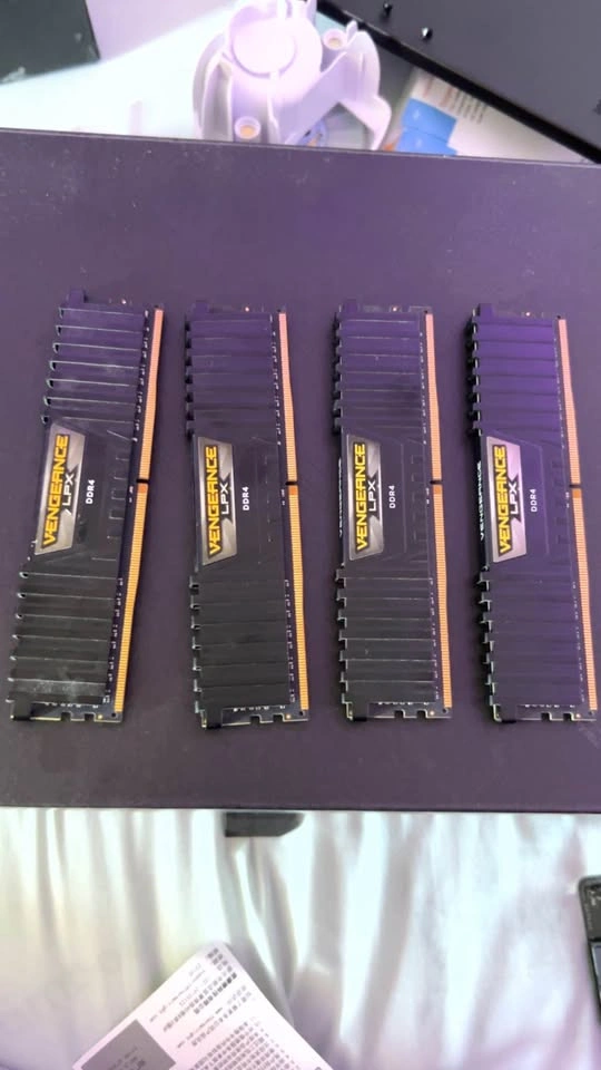 Corsair Vengeance 4x8GB DDR4 3200MHz RAM (32GB Total) - photo 2