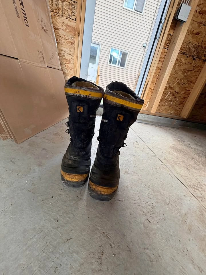 Dakota Insulated Oil Rig Work Boots