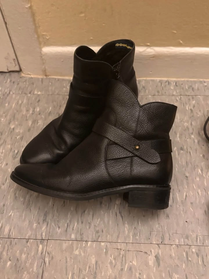 Cole Haan GrandSeries Leather Ankle Boots - Black, Size 7 - photo 4