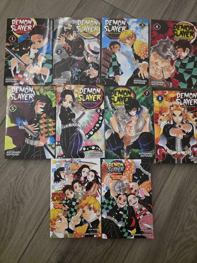 Demon Slayer Bundle: Manga Vols 1-8, Light Novels, Nezuko Figure - photo 2