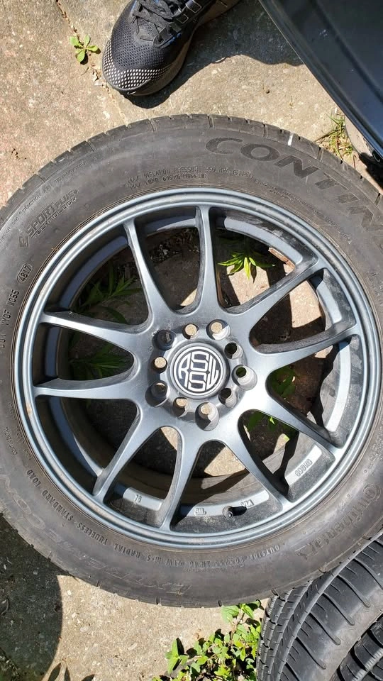16" 5x114.3 10 Bolt Rims with Tires - photo 3