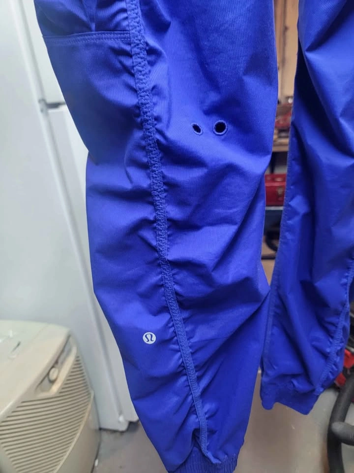 WOMEN'S LULULEMON SIZE 8 - photo 5