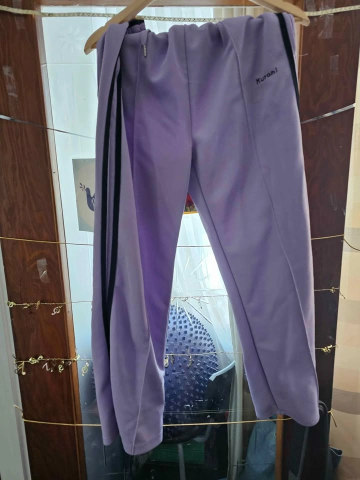 Sanrio Large Kuromi tracksuit - photo 4