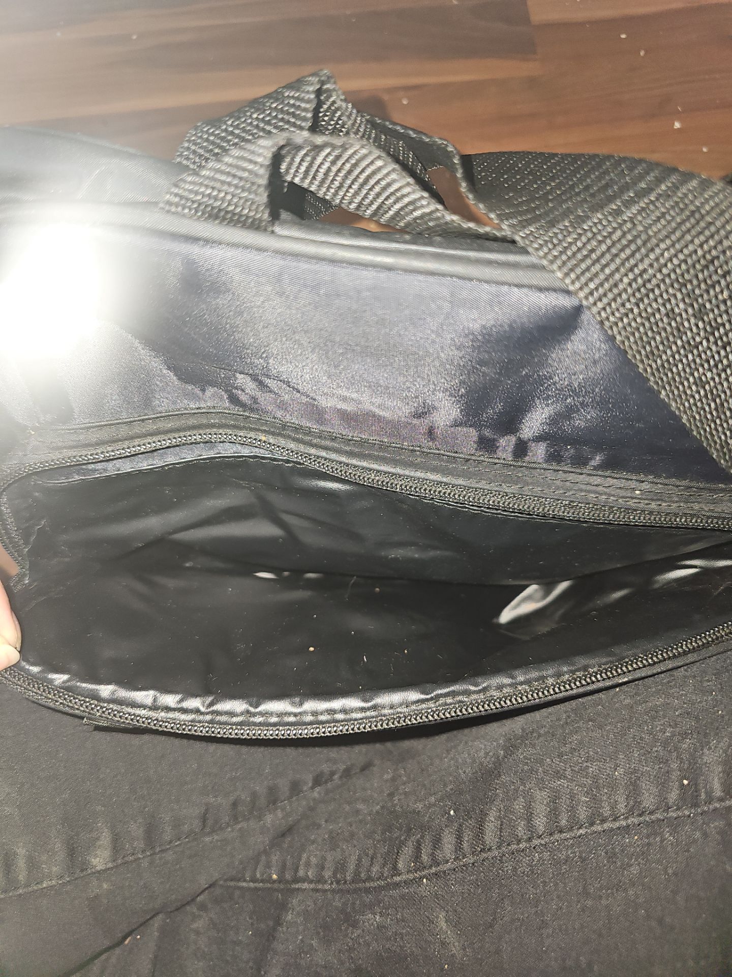 Black messenger bag - photo 3