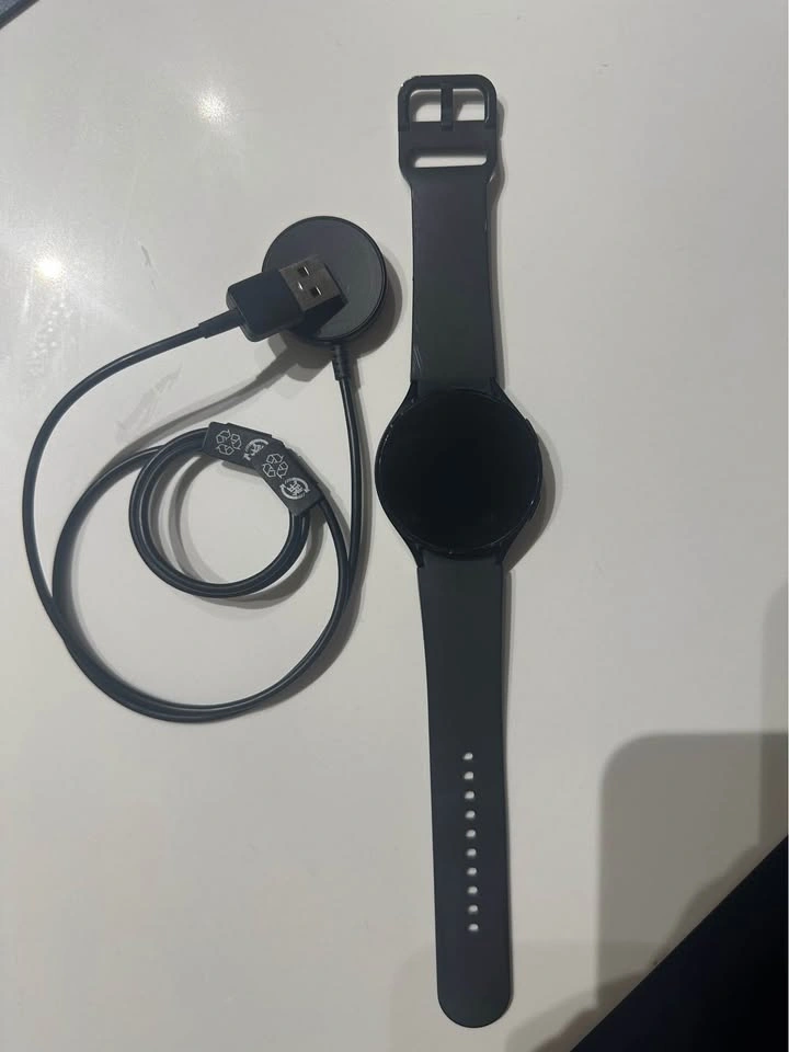 Samsung Galaxy Watch4 (6S3N) - photo 2