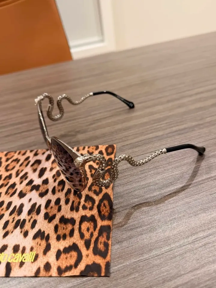 Roberto Cavalli Snake Wrap Sunglasses w/ Case & Cloth - photo 3