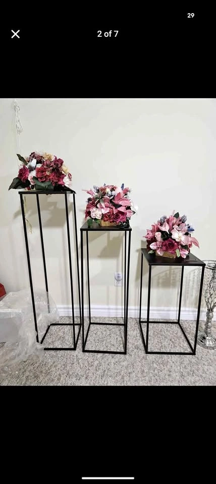 Black Metal Pedestal Flower Stands