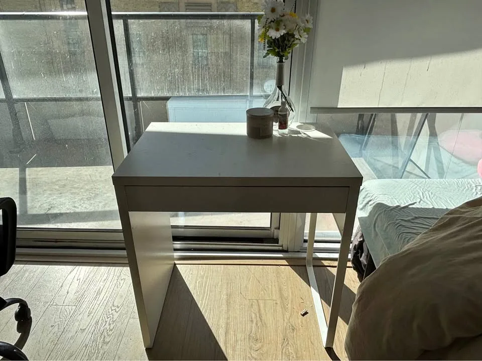 Ikea Micke Desk