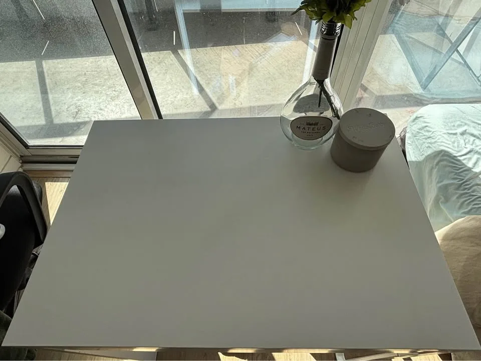 Ikea Micke Desk image indicator(2)