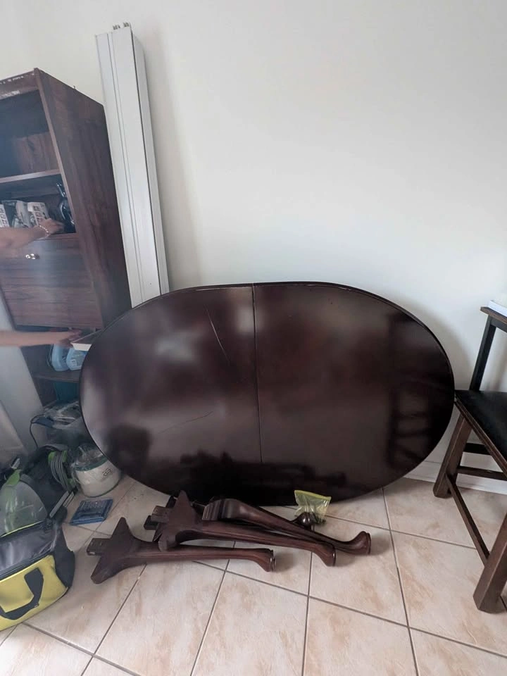 Extendable Dark brown dining table - photo 4
