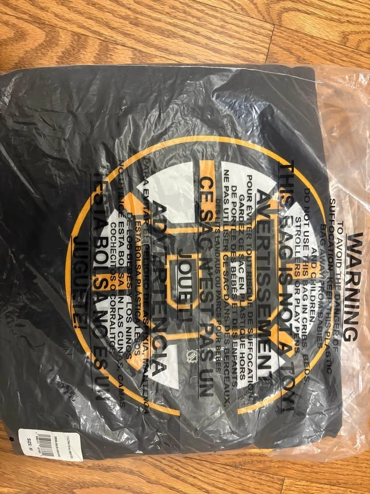 David Pastrnak Fanatics Premium Jersey - Sealed - photo 2