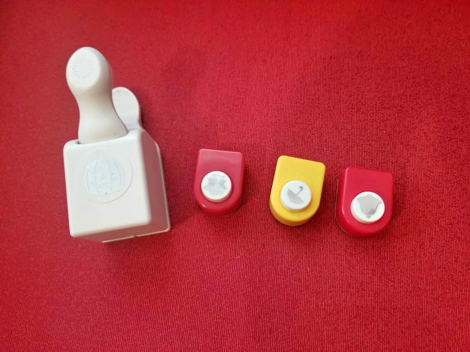 Seasonal Themed Hole Punchers