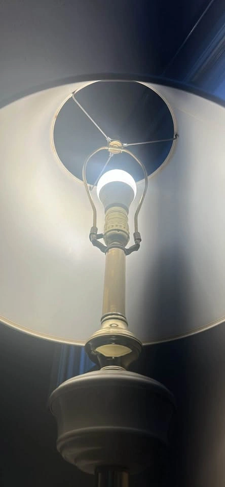Lamp - photo 2