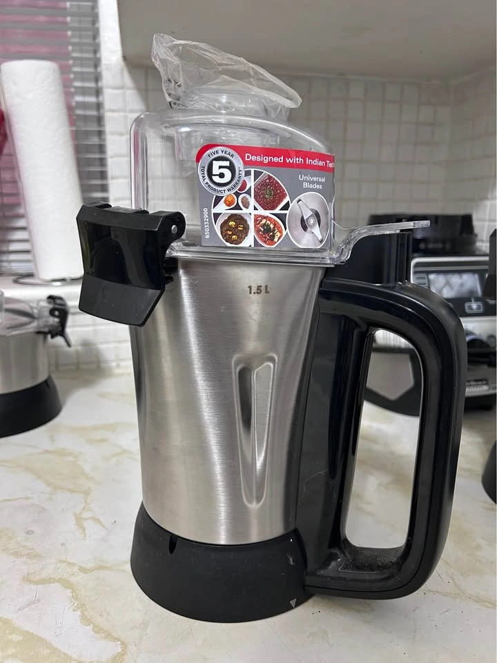 Hamilton Beach Professional 4-in-1 Juicer Mixer Grinder - photo 3