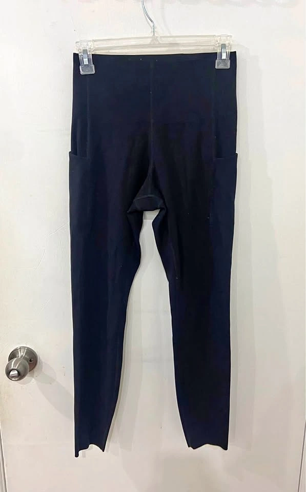 Small Women’s Leggings with Side Pockets