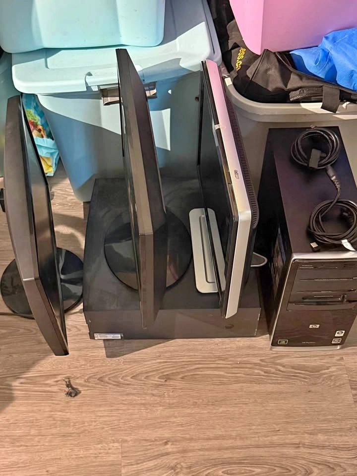 Old electronics TESTED working
