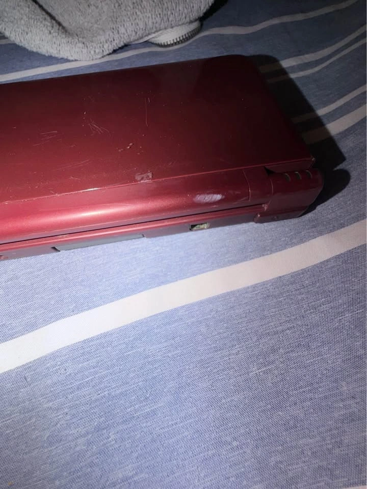 DSi XL old model - photo 3