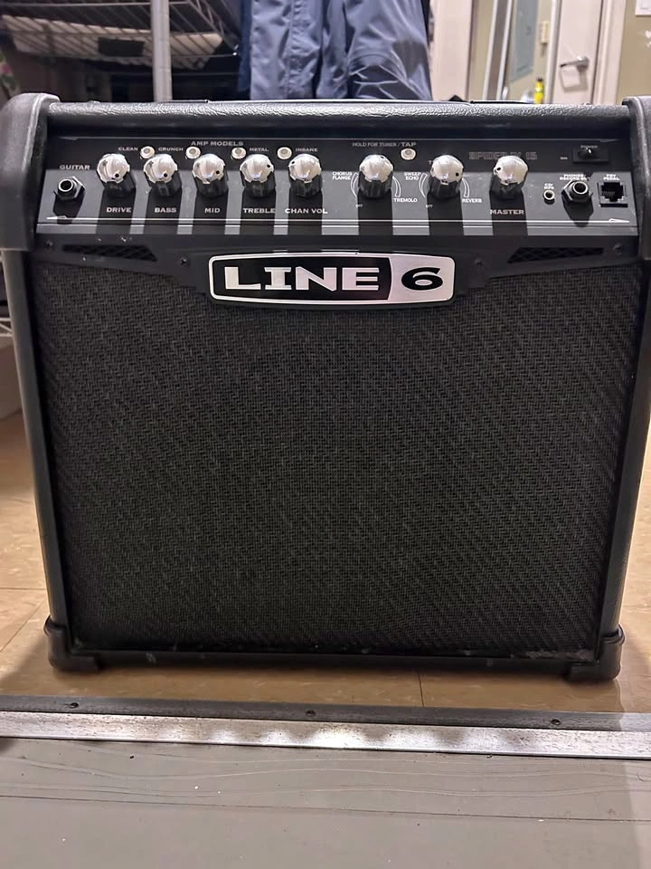Line 6 Spider IV 15W Modeling Guitar Amp