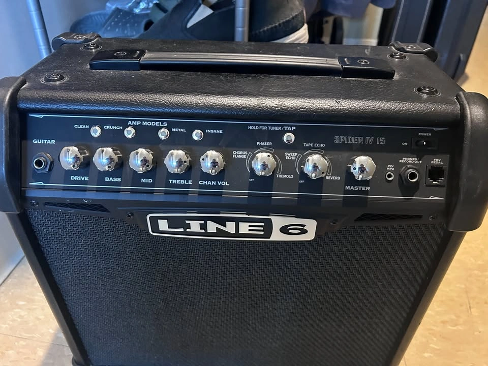Line 6 Spider IV 15W Modeling Guitar Amp - photo 5