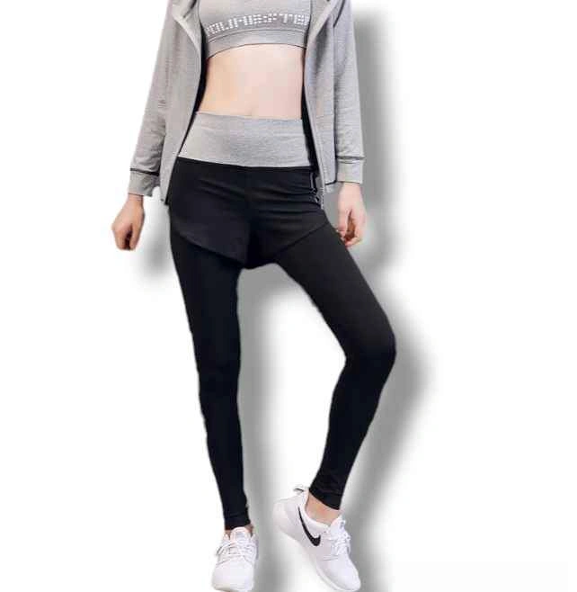 Brand New 4-piece Sports Tracksuit - Size M - photo 2