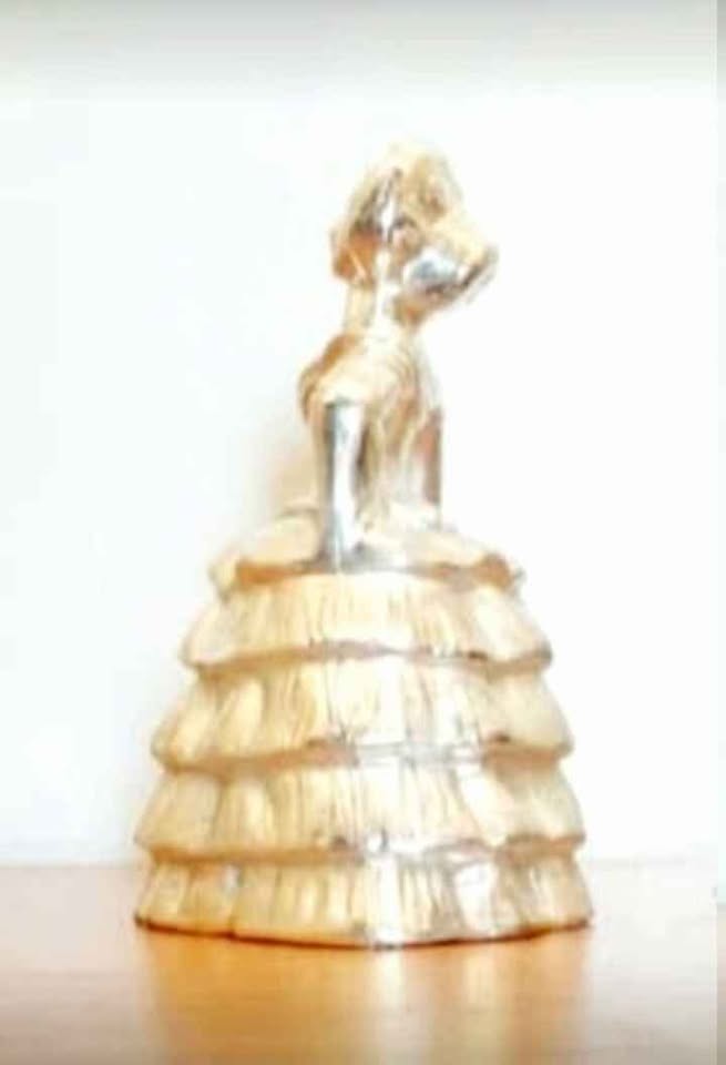 Silver Plated Etched Brass Victorian Lady - photo 2