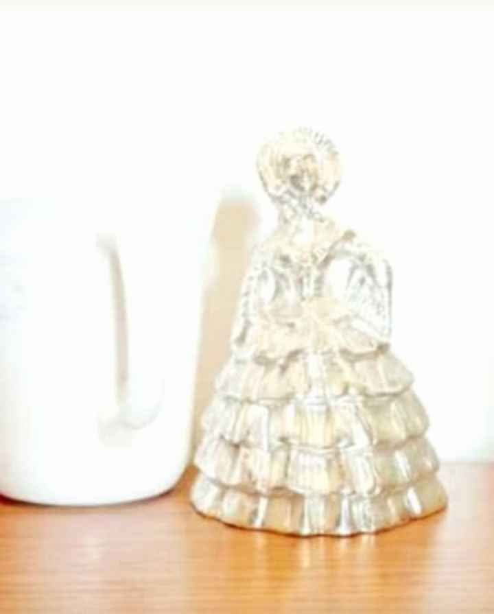 Silver Plated Etched Brass Victorian Lady - photo 5