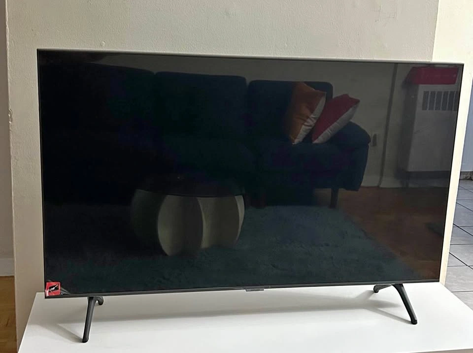 Samsung 43-inch Crystal UHD Smart TV