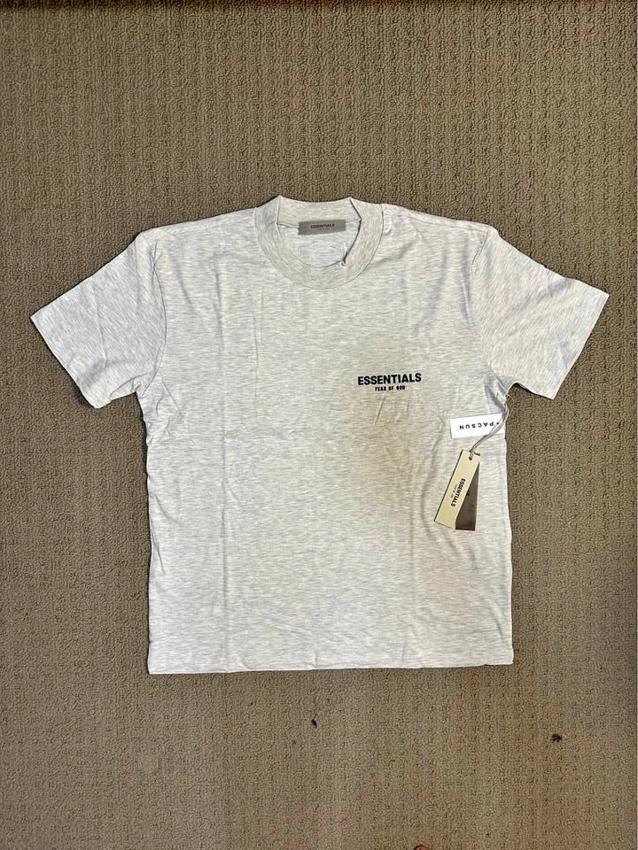 ‘Light oatmeal’ Essentials Tee