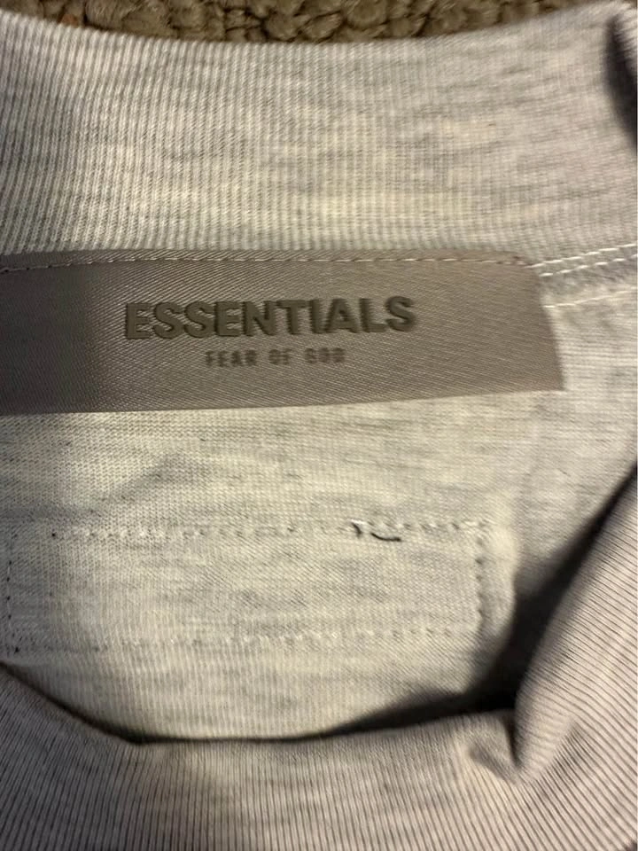 ‘Light oatmeal’ Essentials Tee - photo 3