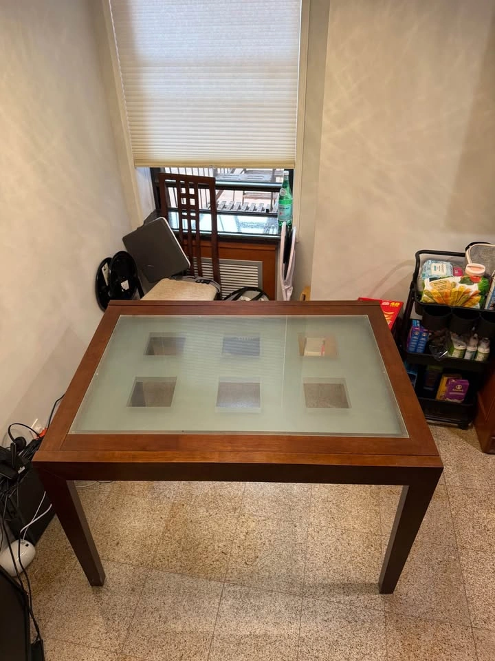 Extendable Dining Table - Seats 10 - photo 3