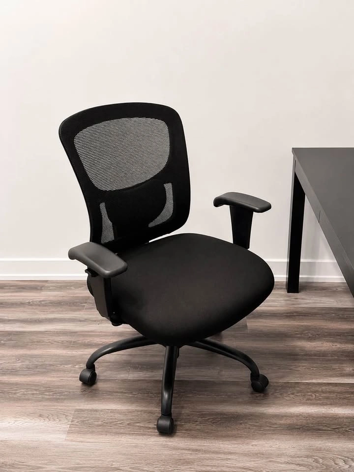 Full Office Set-Up: Black Desk & Ergonomic Chair - photo 3