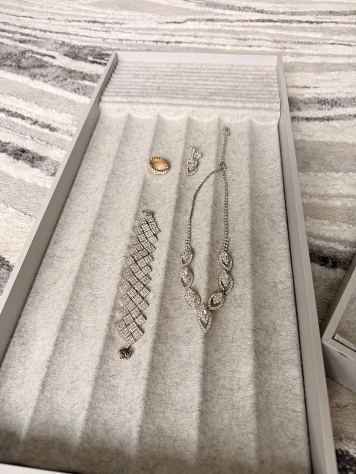 Two Jewelry Organizer Trays - Light Grey - photo 3