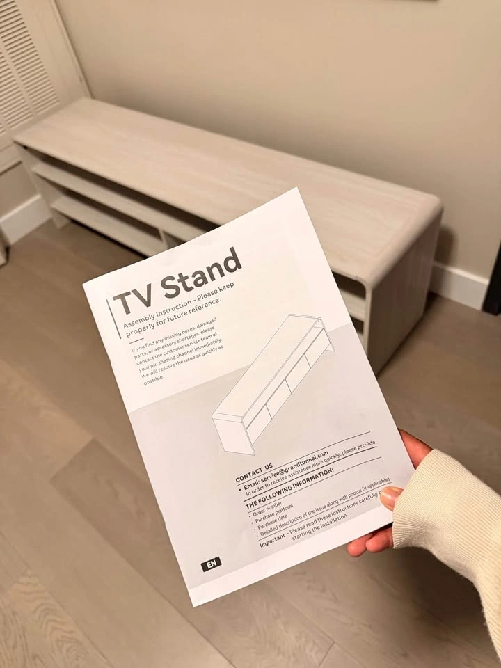 White TV Stand / Media Console - photo 4