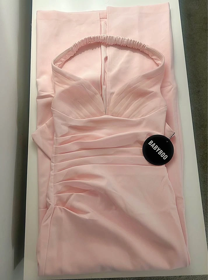 (New with tags) size xsmall pink gown - photo 4