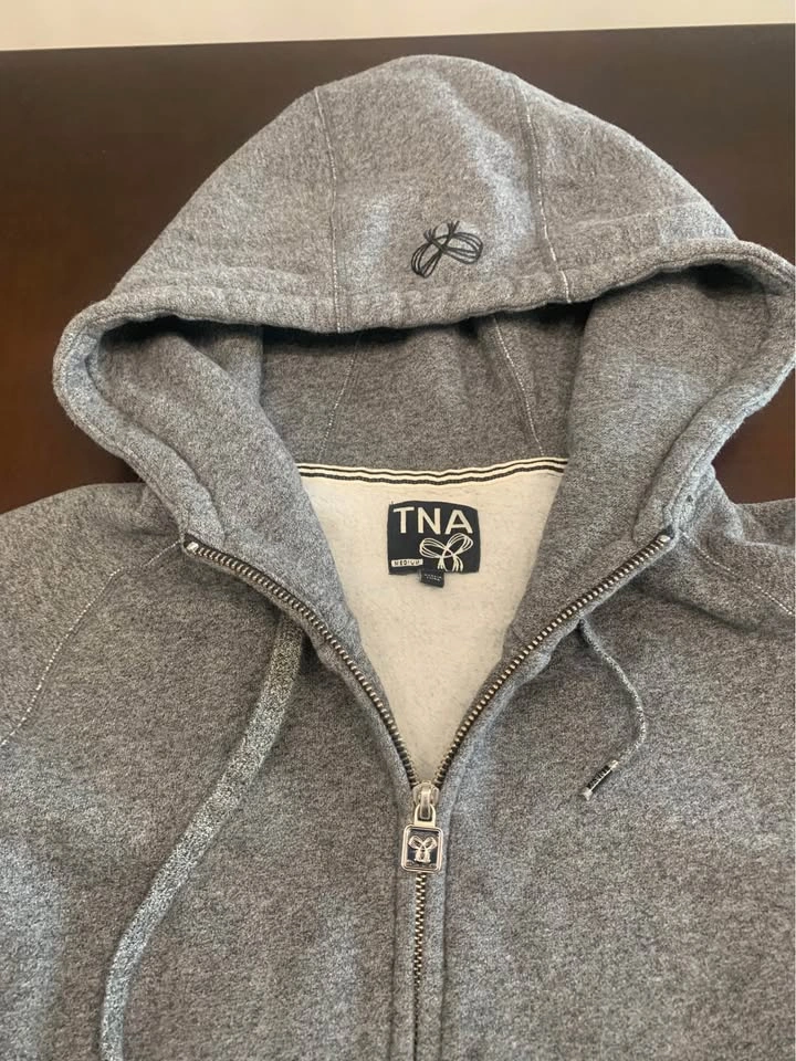 TNA zip up hoodie medium - photo 3