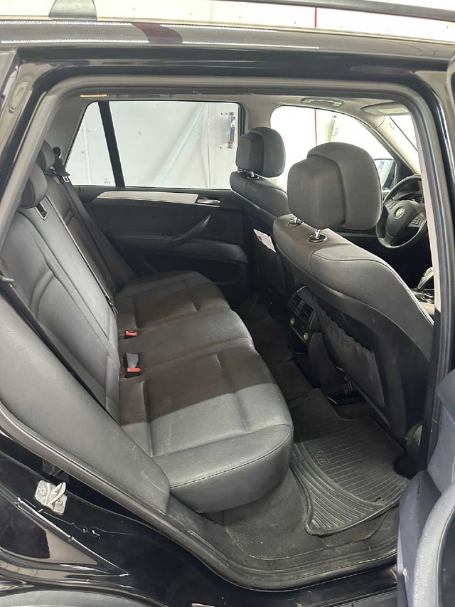 BMW x5 2013 good condition - photo 4