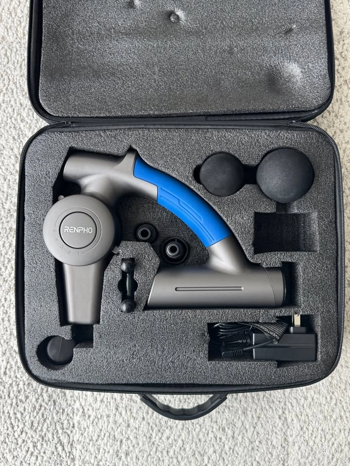 Like NEW Adjustable Arm Portable Body and Muscle Massager Gun - - photo 4
