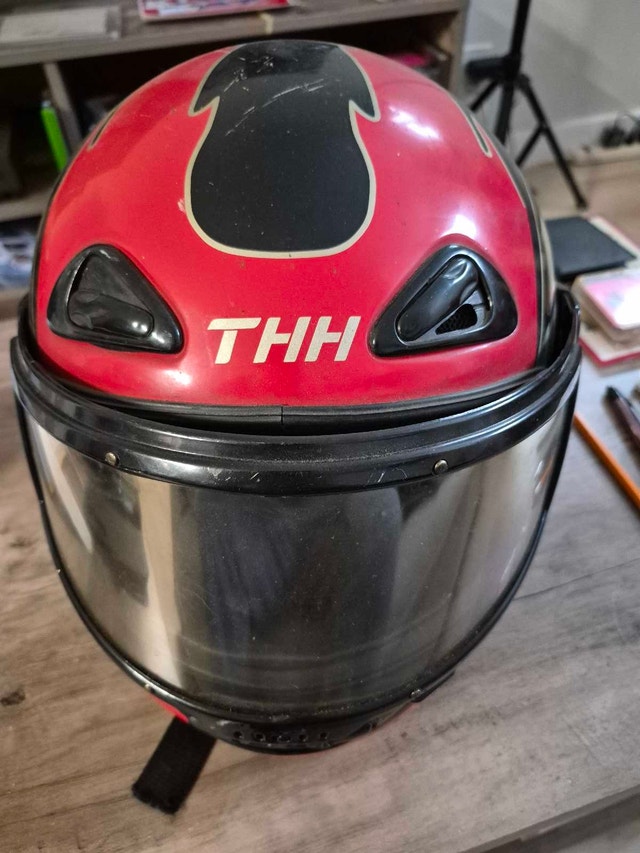 THH Helmet