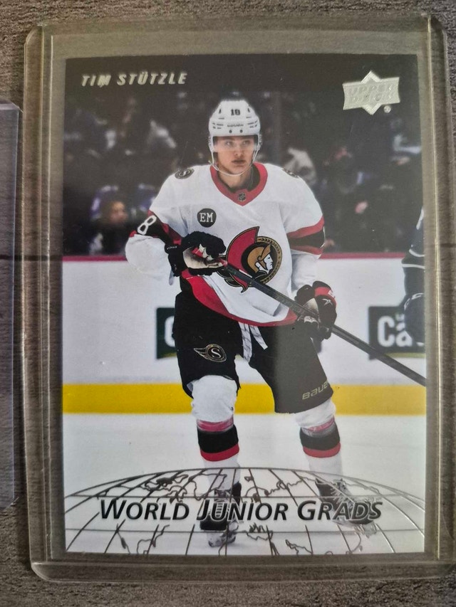 Brady Tkachuk & Tim Stutzle Hockey Cards - photo 2